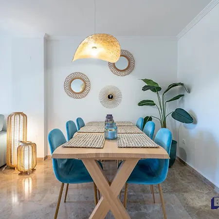 Premium 3br W Seaviews Close To Port By Better Bookings 埃斯特波纳