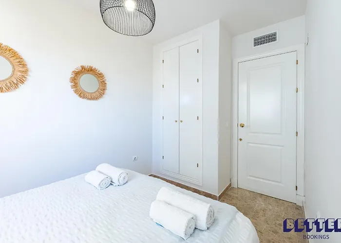 Premium 3br W Seaviews Close To Port By Better Bookings Estepona