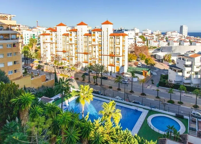 Premium 3br W Seaviews Close To Port By Better Bookings Estepona